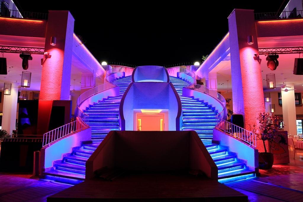 Cratos Premium Hotel, Casino, Port & Spa Kazaphani Экстерьер фото